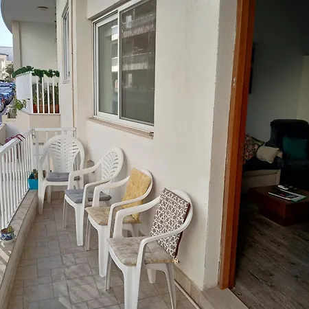 Spacious 3 Bedroom Near The Sea Daire