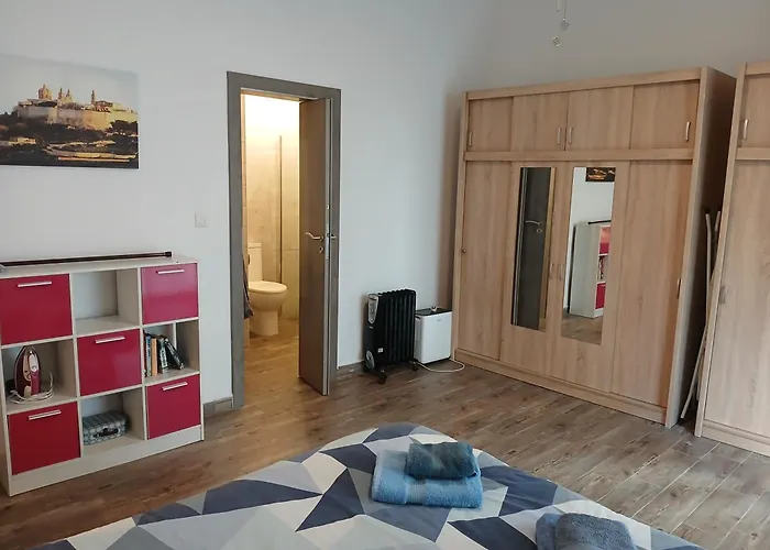 Spacious 3 Bedroom Near The Sea Apartman San Pawl il-Baħar